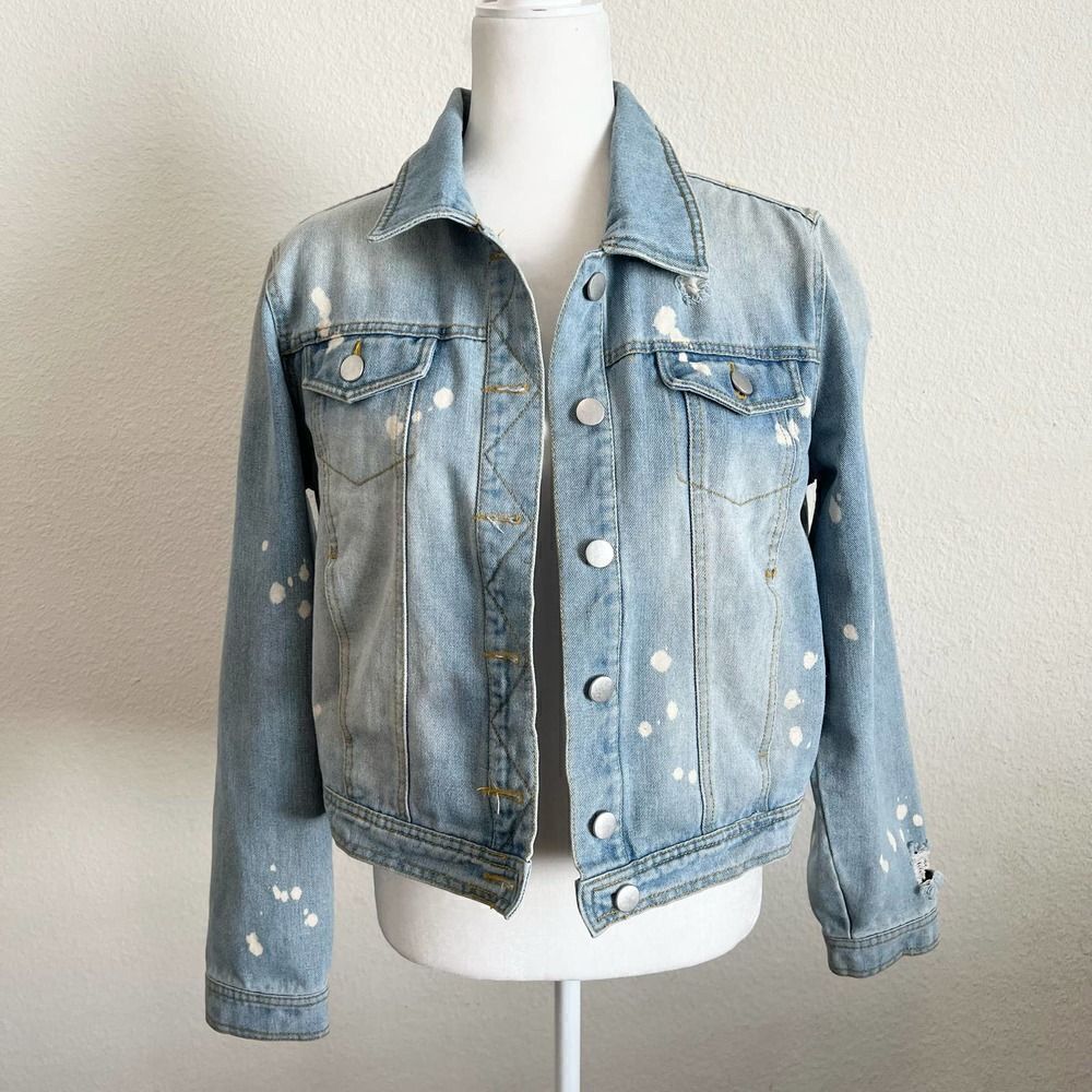 ACTIVE USA Denim Light Wash Distressed Paint Splatter Trashed Blue Jean Jacket L
